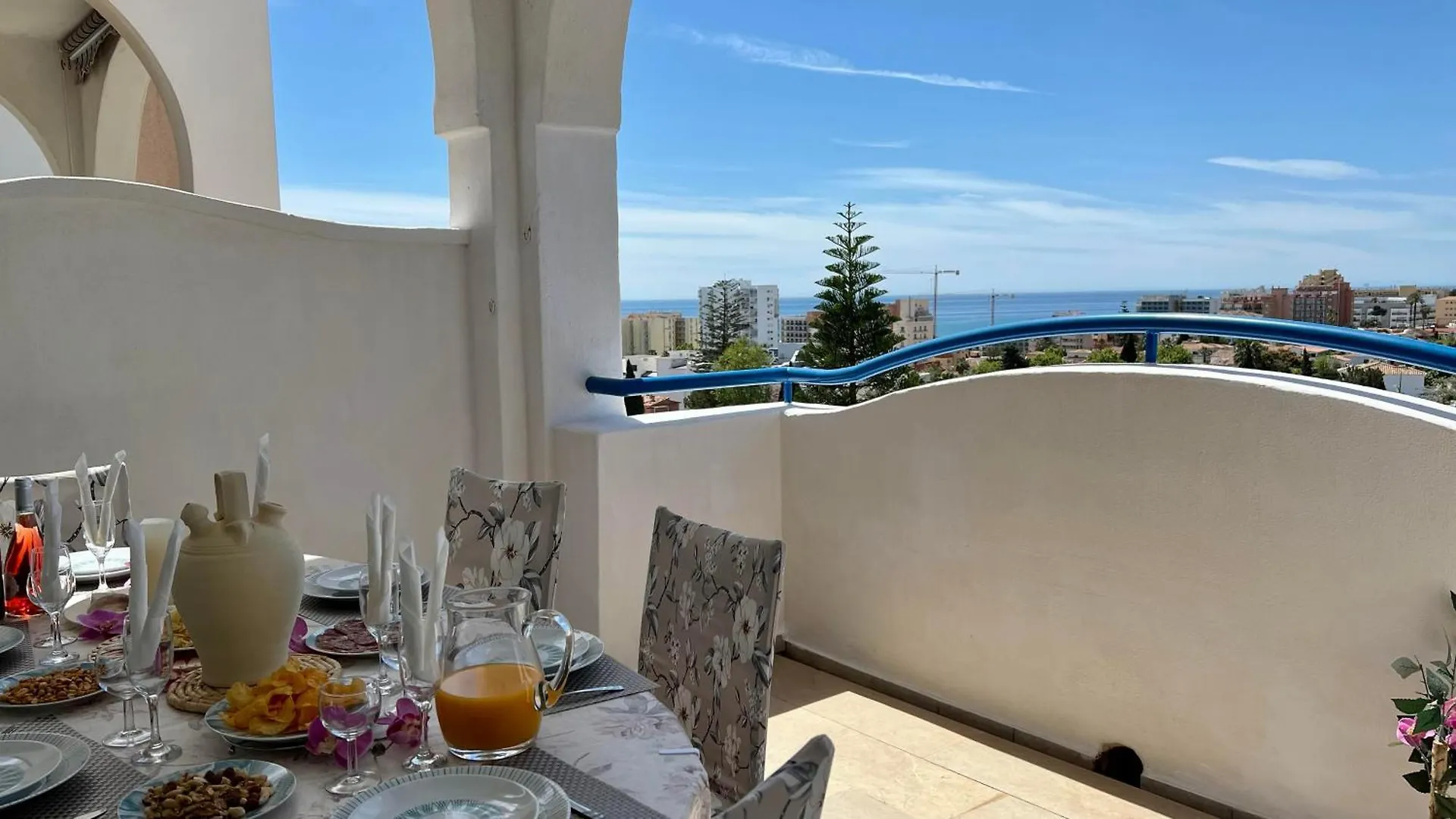 Luxury Residence Near Puerto Marina Benalmádena Appartement